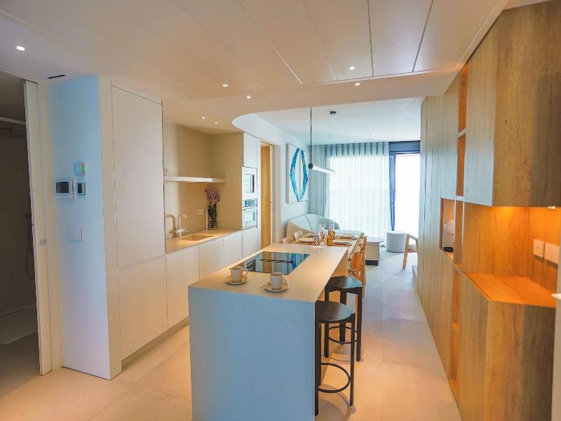 Miami Towers Luxury Experience image