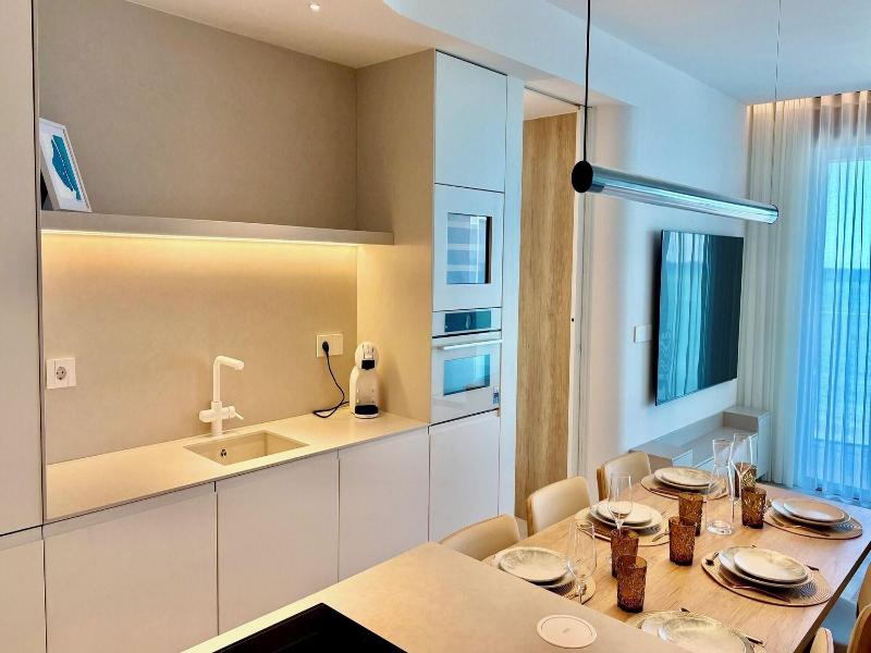 Miami Towers Luxury Experience image