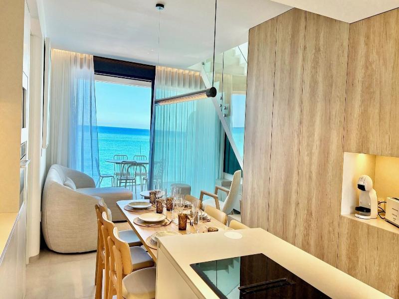 Miami Towers Luxury Experience image