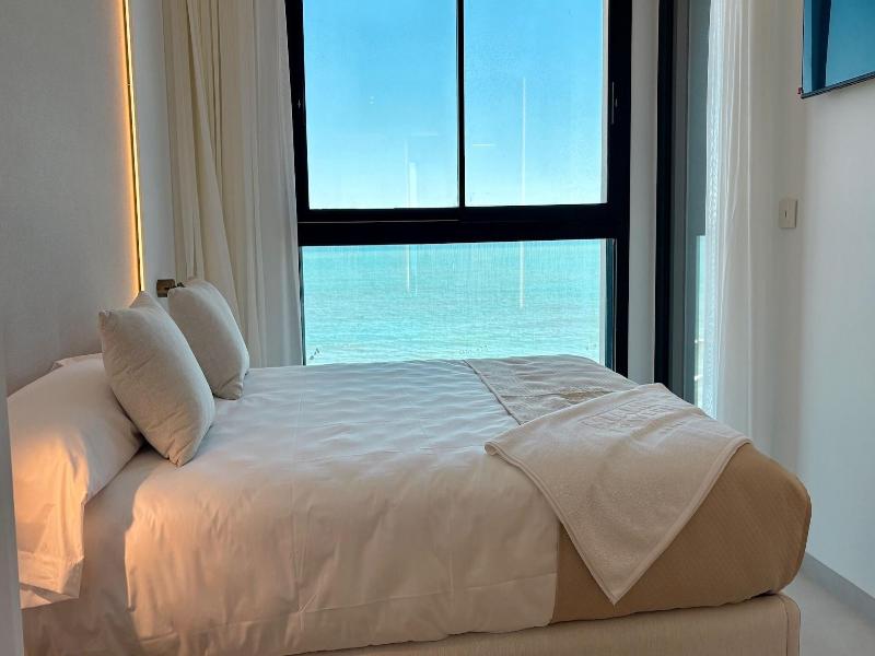 Miami Towers Luxury Experience image