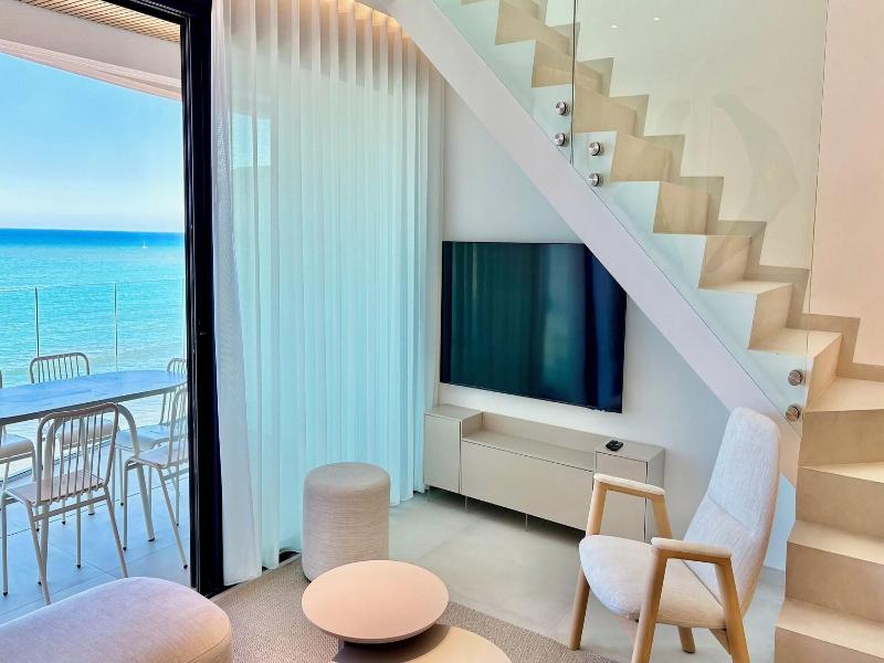 Miami Towers Luxury Experience image