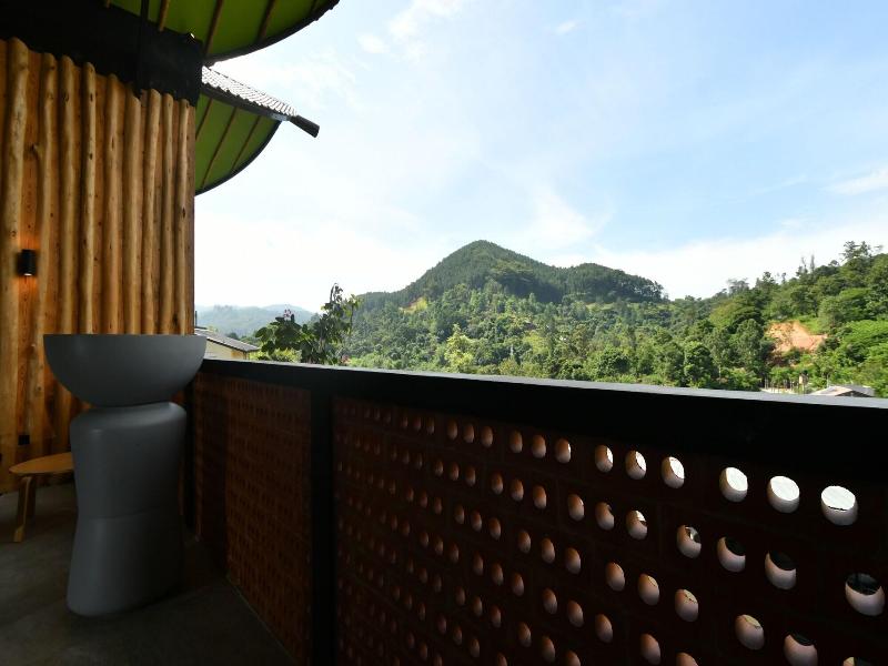 O2 Villas Ella image