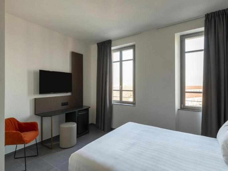 B&B Hotel Piacenza image