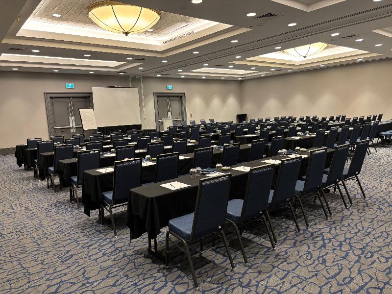 DoubleTree by Hilton Calgary North image