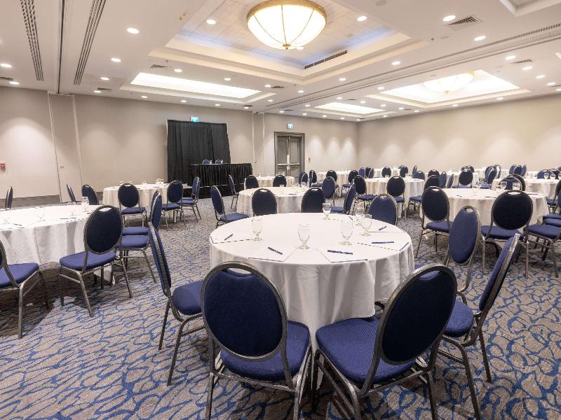 DoubleTree by Hilton Calgary North image