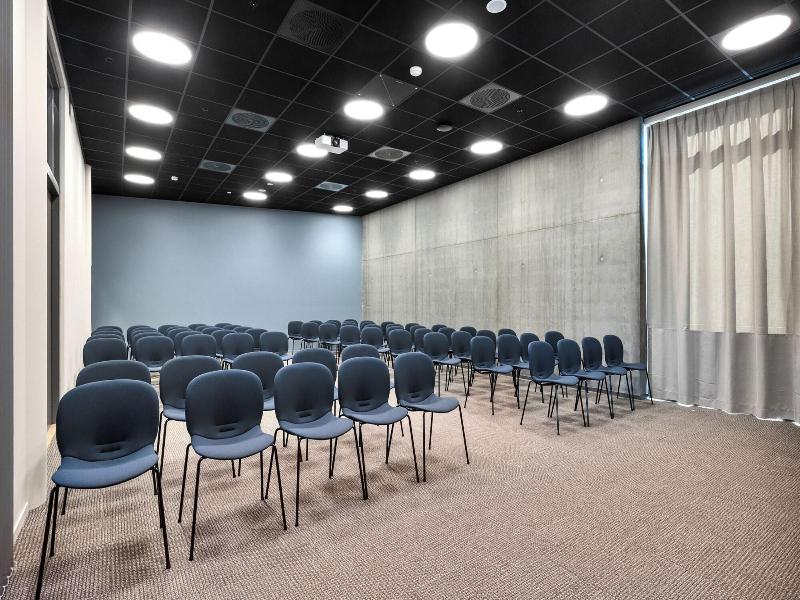 Comfort Hotel Grenlandsporten image