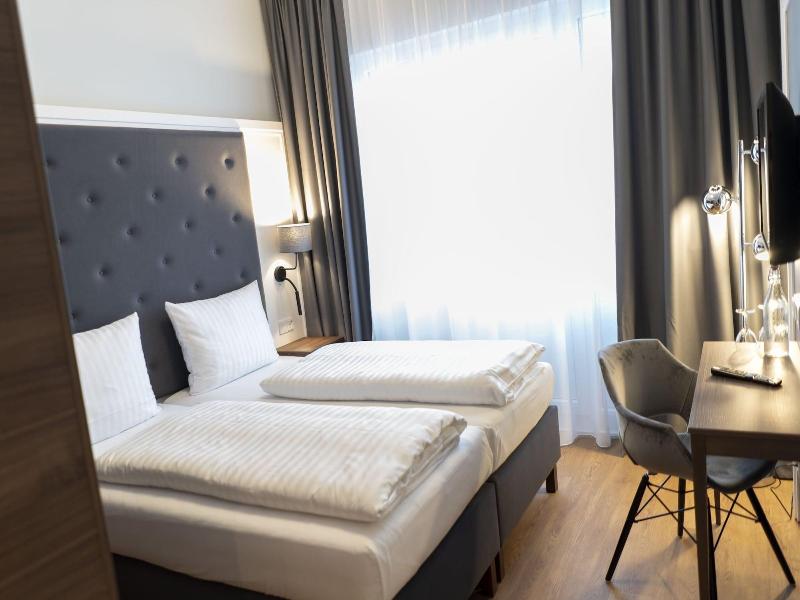 Signature Hotel Skarv image