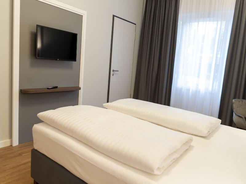 Signature Hotel Skarv image