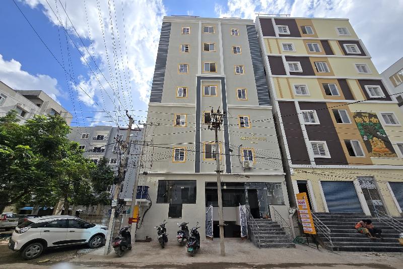 Om Sri Vigneshwara Palani Grand Hotel image