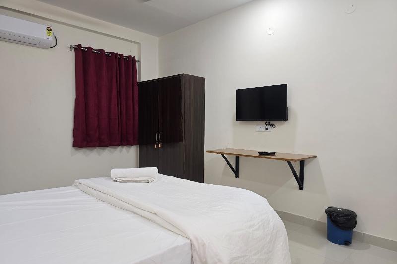 Om Sri Vigneshwara Palani Grand Hotel image