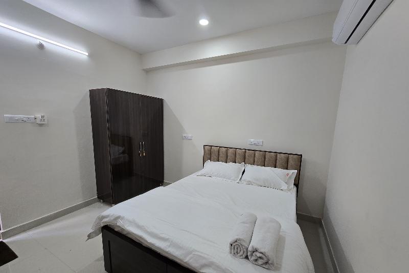Om Sri Vigneshwara Palani Grand Hotel image