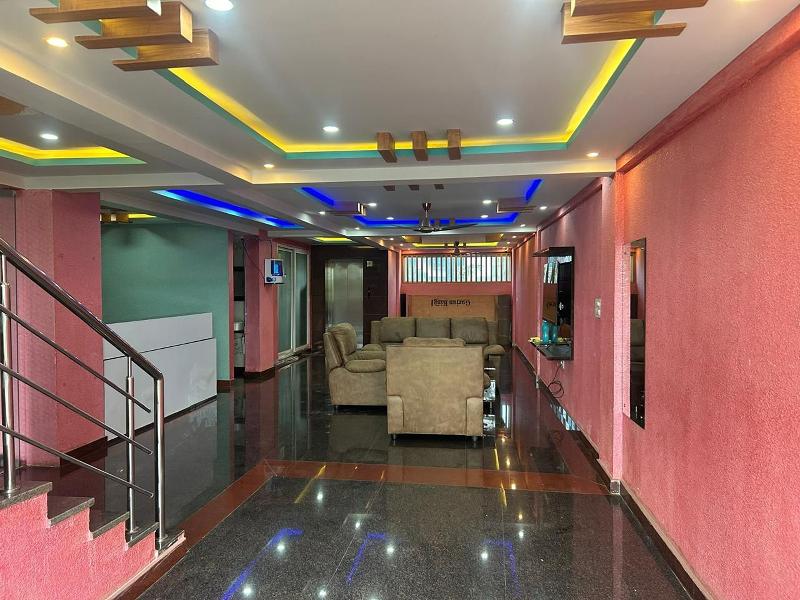 A White Pearl Suites image