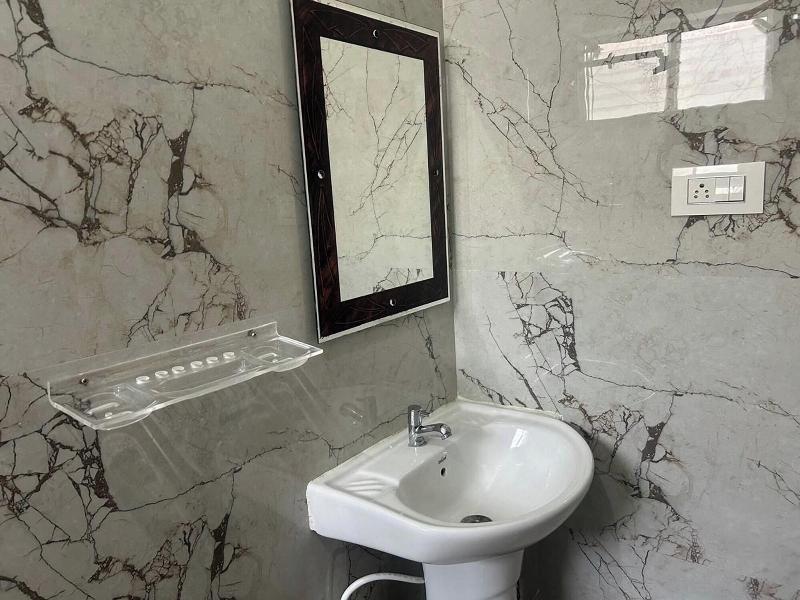 A White Pearl Suites image