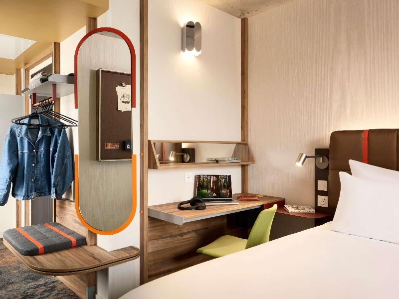 You Hotel Amiens - Handwritten Collection image