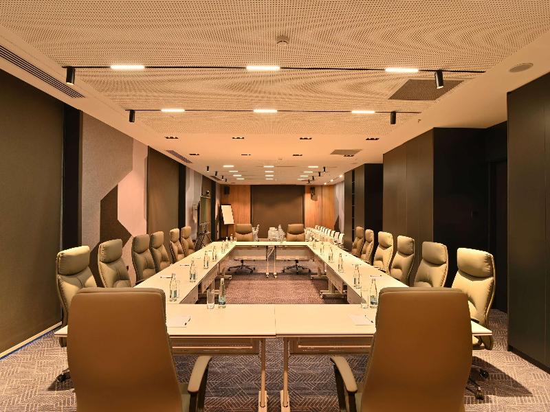 Mercure Tashkent North image