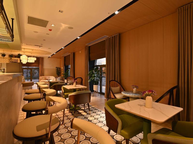 Mercure Tashkent North image