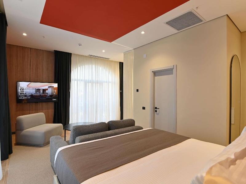 Mercure Tashkent North image