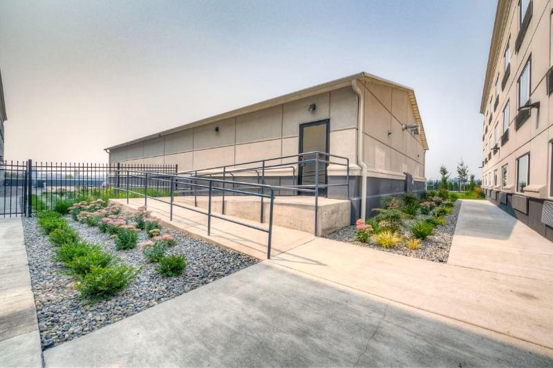 Candlewood Suites Tacoma Mall image