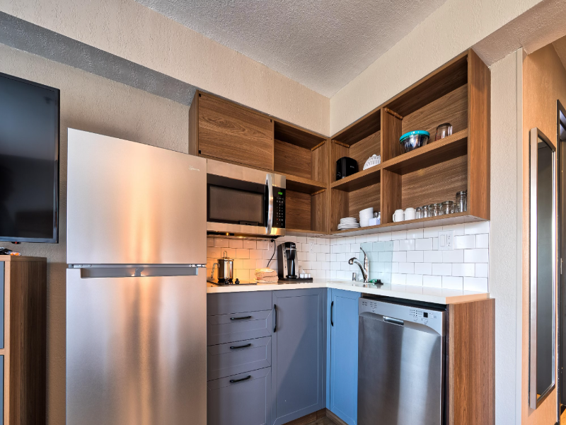 Candlewood Suites Tacoma Mall image