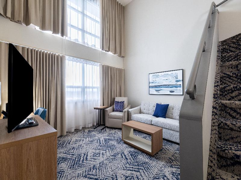 Candlewood Suites London South by IHG image