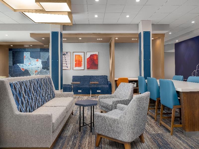 Holiday Inn Exp & Sts DFW Airport Sthwst - Euless image