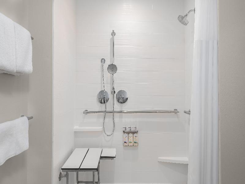 Holiday Inn Exp & Sts DFW Airport Sthwst - Euless image