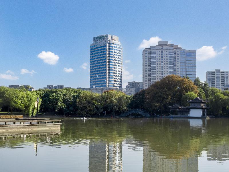 Holiday Inn Yiwu Center by IHG image