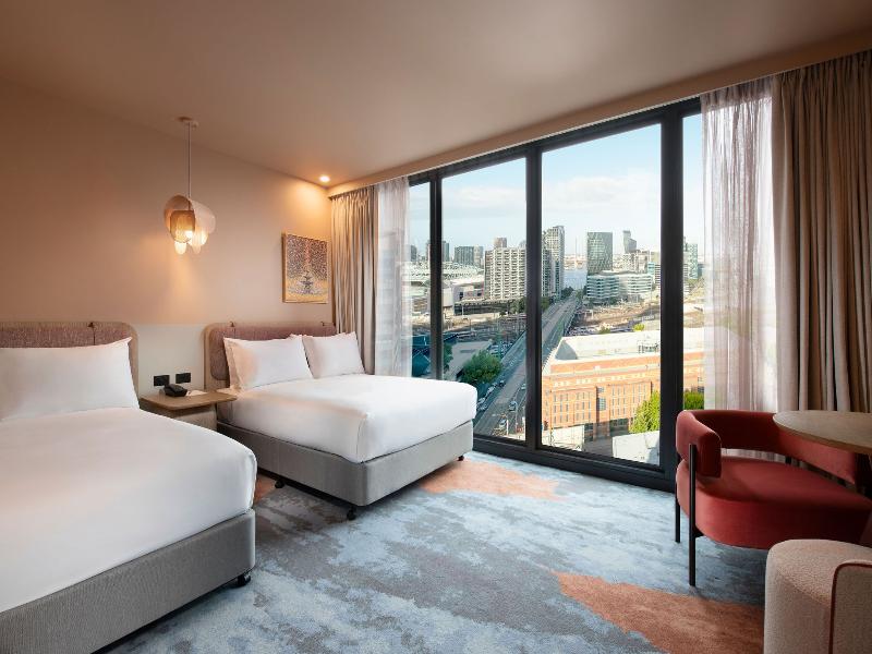 Mercure Melbourne La Trobe Street image