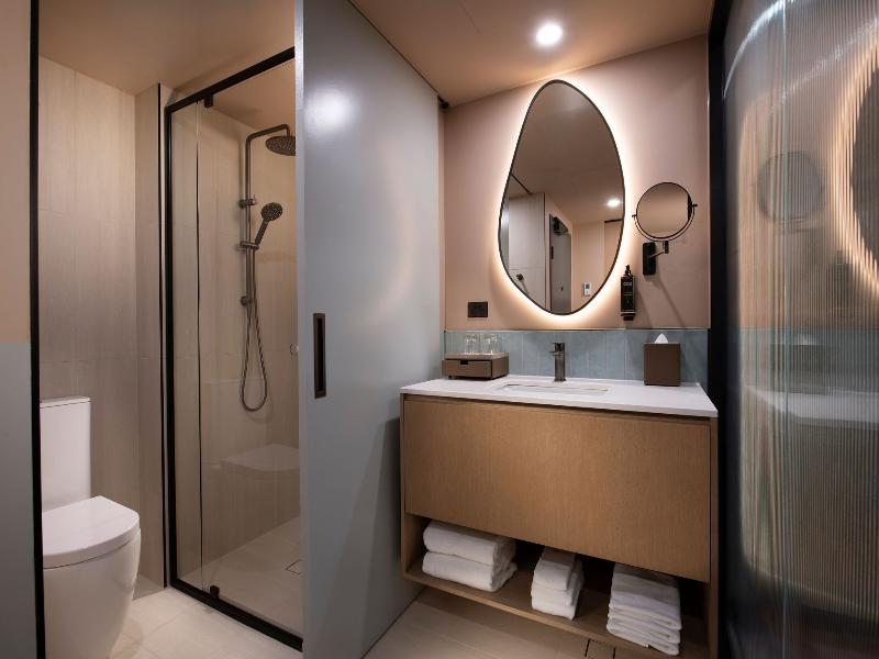 Mercure Melbourne La Trobe Street image