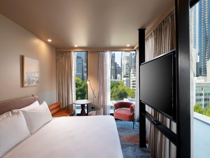 Mercure Melbourne La Trobe Street image