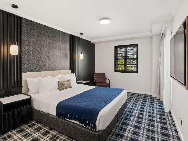 The Sebel Darling Harbour The Pinnacle image