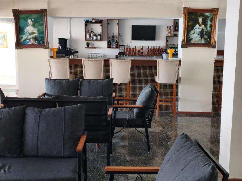Sunport Hotel image