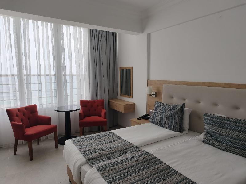 Sunport Hotel image
