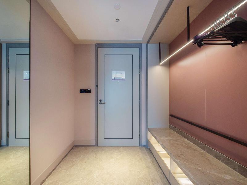 Mercure Hainan Sanya Bay image