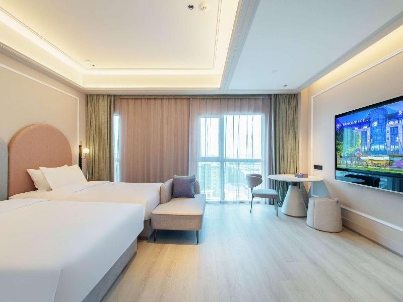 Mercure Hainan Sanya Bay image