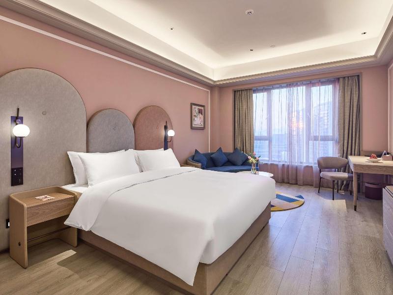 Mercure Yiwu International Trade City image