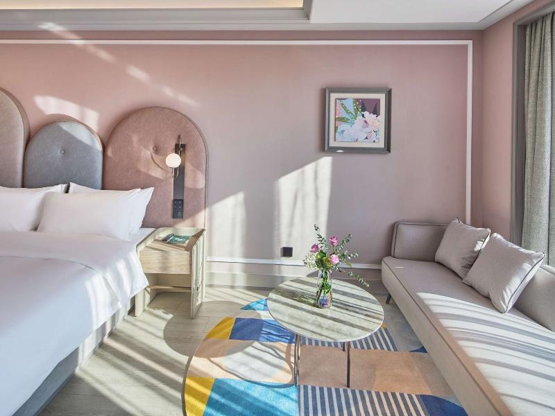 Mercure Yiwu International Trade City image