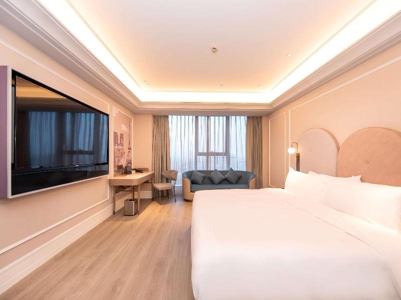 Mercure Xinyang East Railway Station image