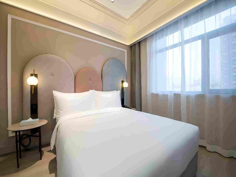 Mercure Qingdao Zhanqiao image