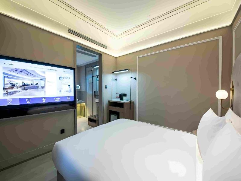 Mercure Qingdao Zhanqiao image