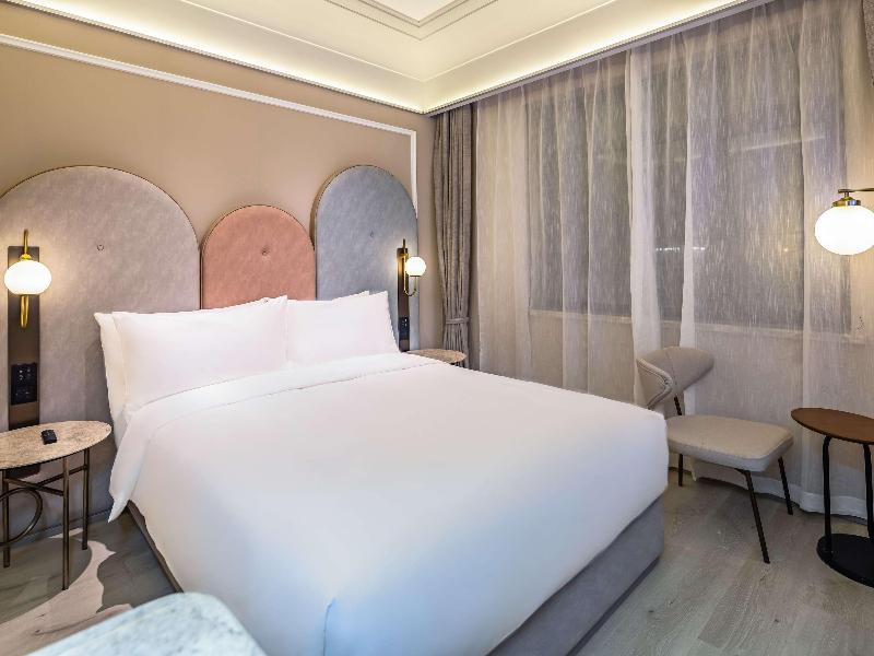 Mercure Qingdao Zhanqiao image