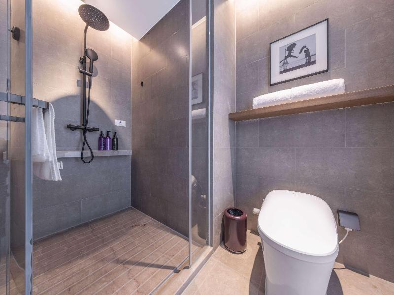 Mercure Jinan Beiyuan Street image