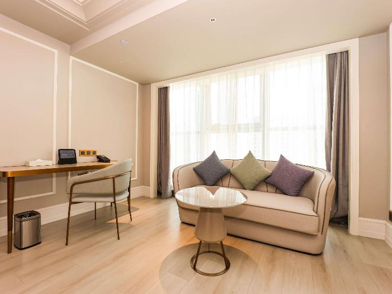 Mercure Jinan West Railway Station image
