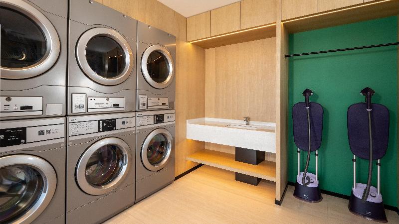 Even Chengdu Phoenix Mountain by IHG