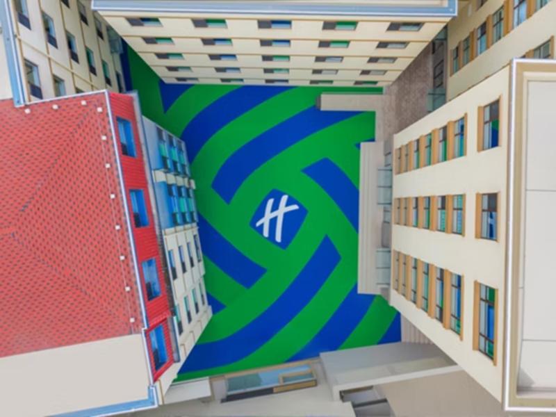 Holiday Inn Express Qingdao Zhongshan Road image