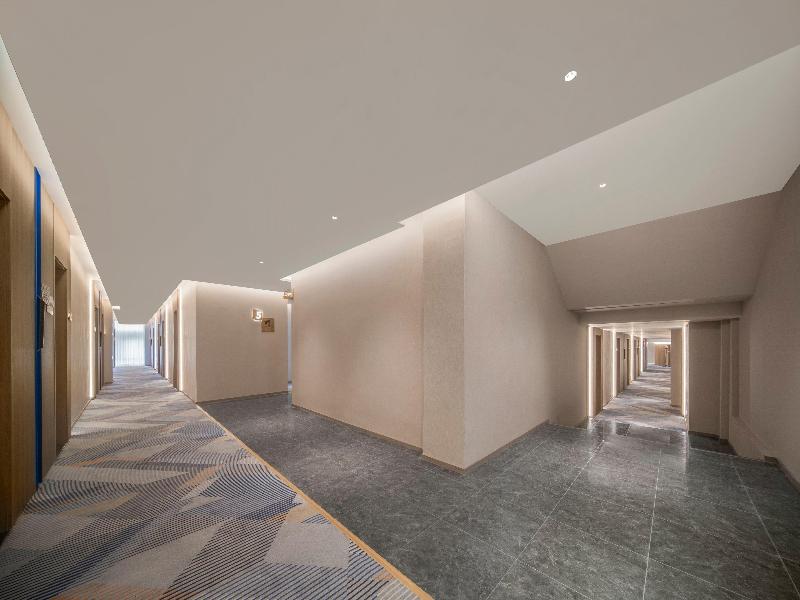 Holiday Inn Express Qingdao Zhongshan Road image