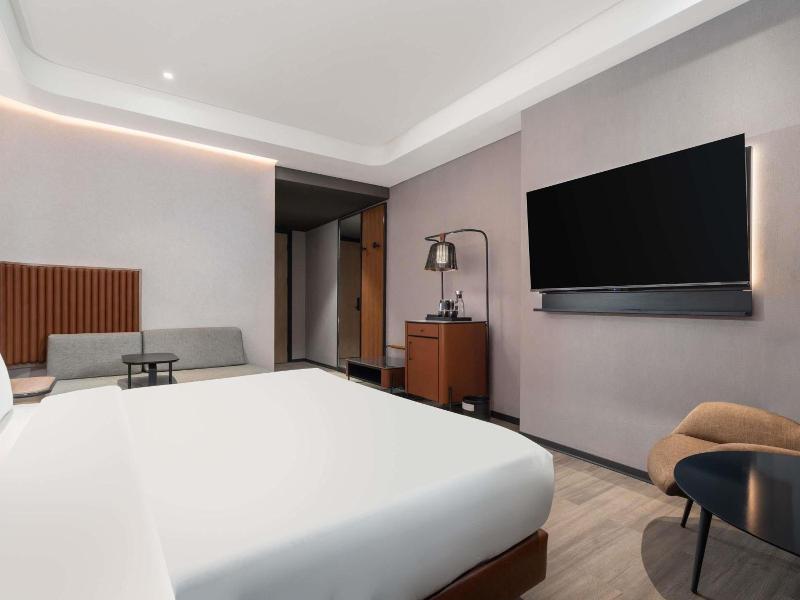 Novotel Tangerang Bsd City image