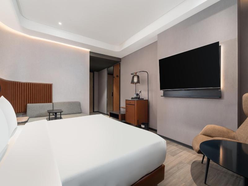 Novotel Tangerang Bsd City image