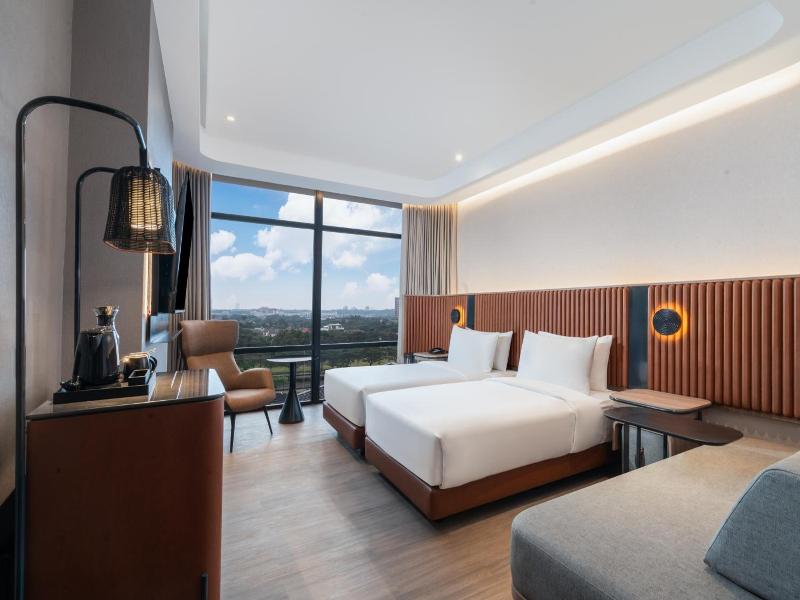 Novotel Tangerang Bsd City image