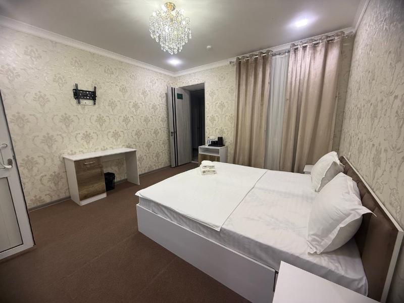 Velvet Hotel image